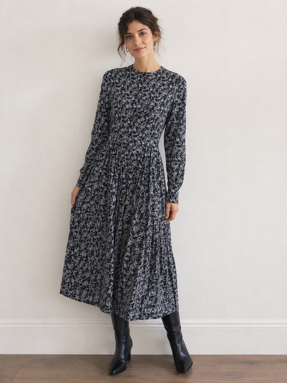 Vintage Laura Ashley Black Floral Long Sleeve Maxi Dress Great Britain US 10